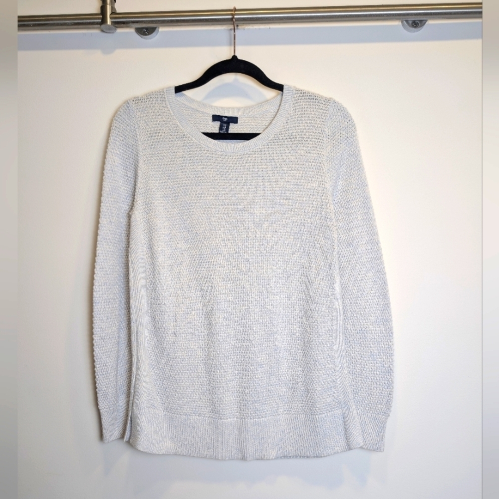 GAP Baby Blue Knit Split Hem Sweater Medium